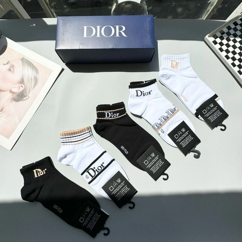 HighQuality Christian Dior Socks 273831