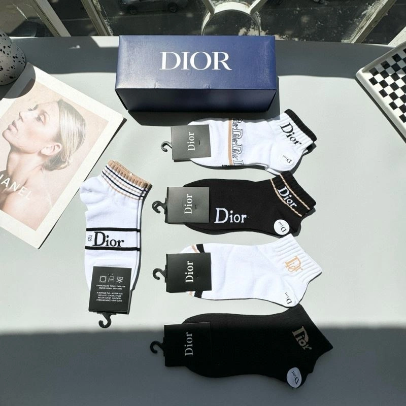 HighQuality Christian Dior Socks 273831