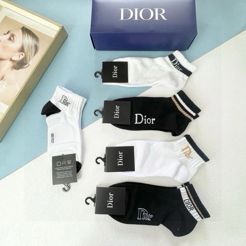 Timeless Christian Dior Socks 273838