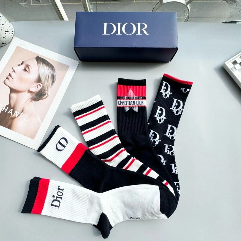 Sleek Christian Dior Socks 273821
