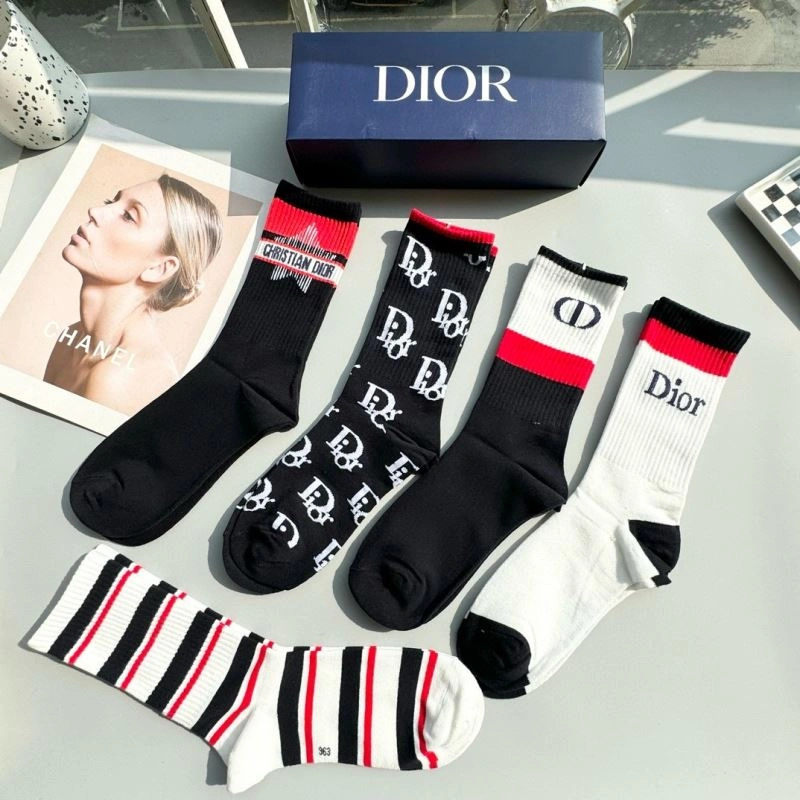 Sleek Christian Dior Socks 273821