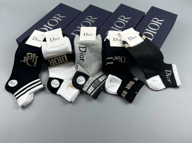 TravelReady Christian Dior Socks 274654