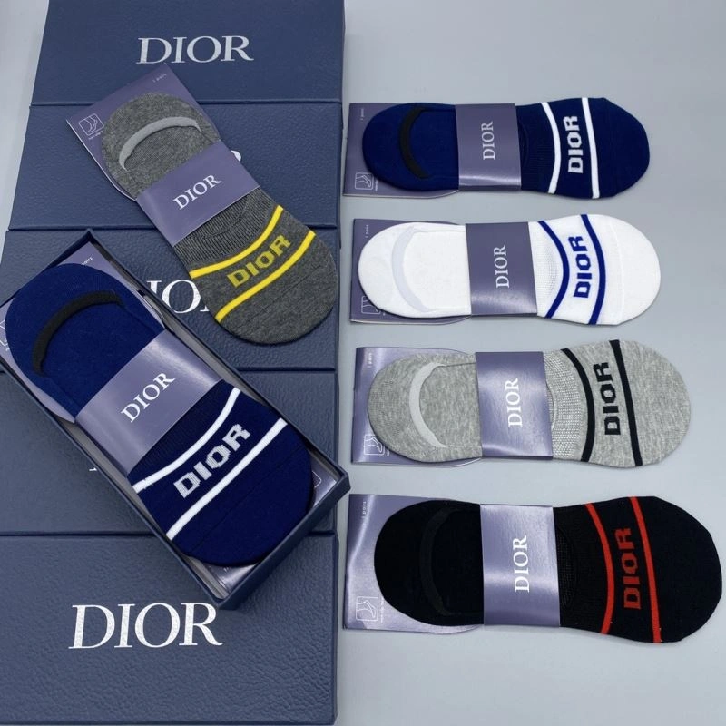 Minimalist Christian Dior Socks 274648