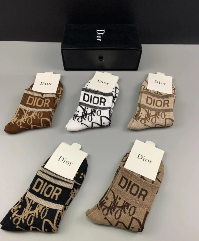 Minimalist Christian Dior Socks 274304