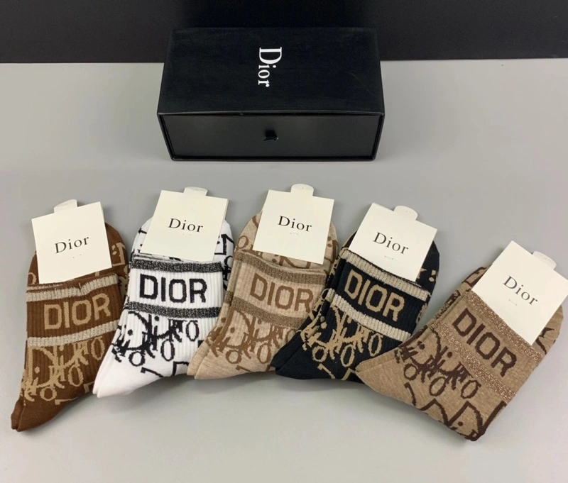 Minimalist Christian Dior Socks 274304
