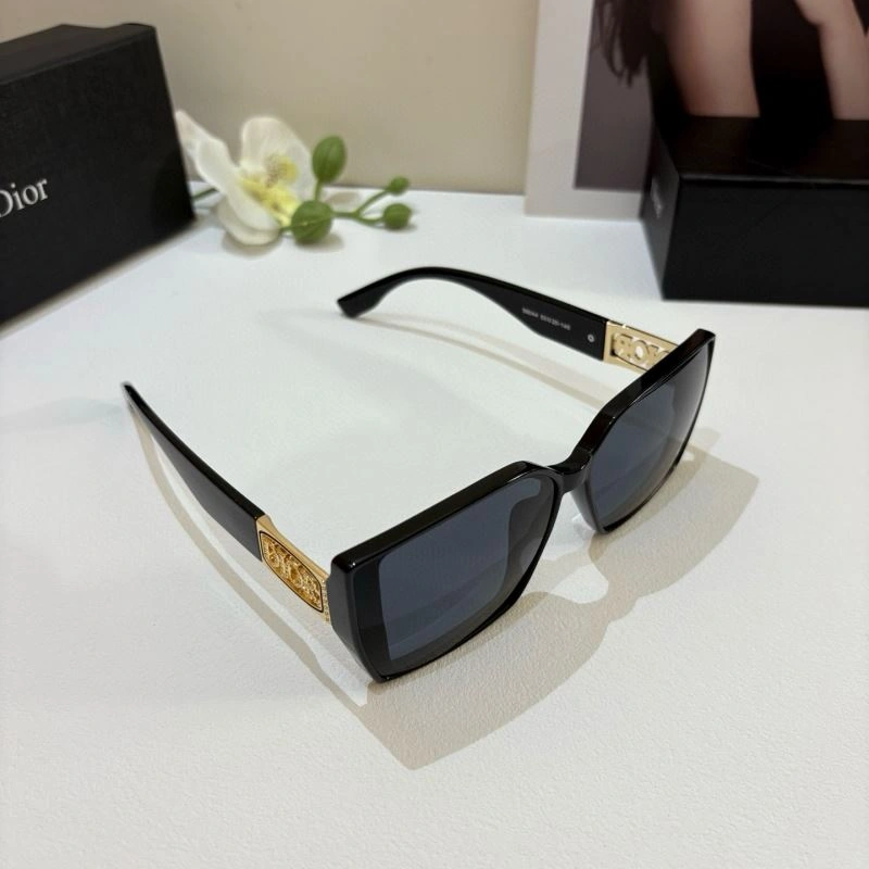 Christian Dior Sunglasses Neat 278735