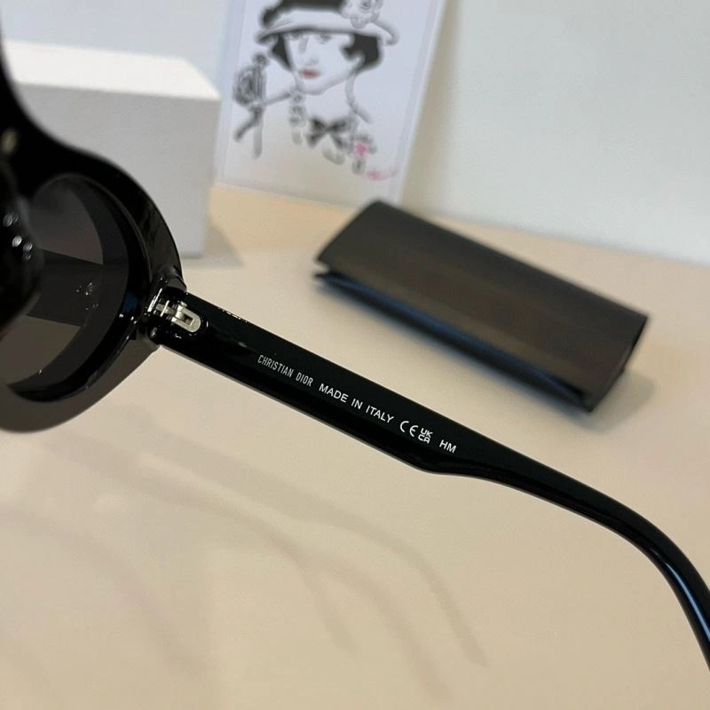 Neat Christian Dior Sunglasses 278734