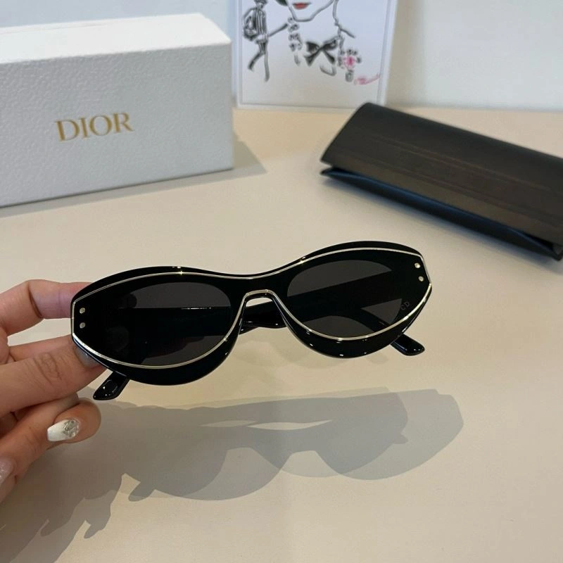Neat Christian Dior Sunglasses 278734