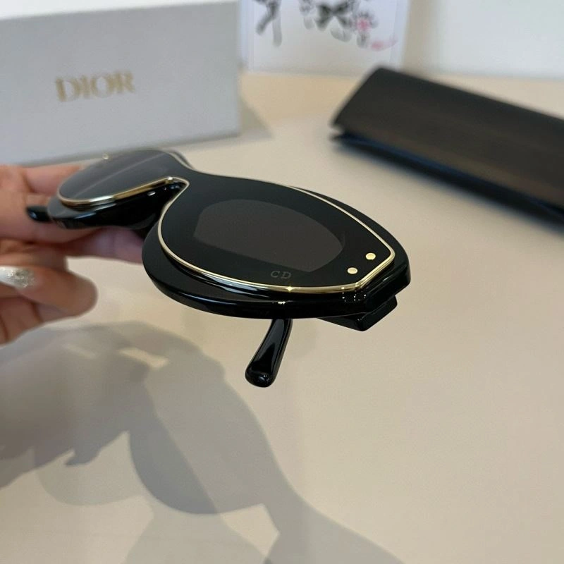 Neat Christian Dior Sunglasses 278734