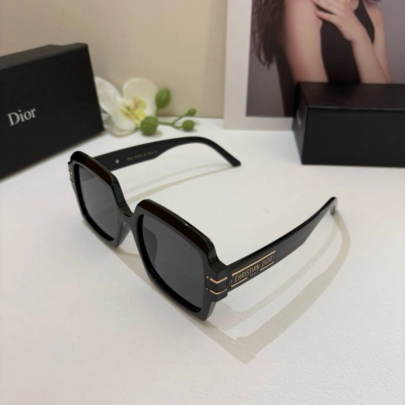 Christian Dior Sunglasses Vibrant 278731