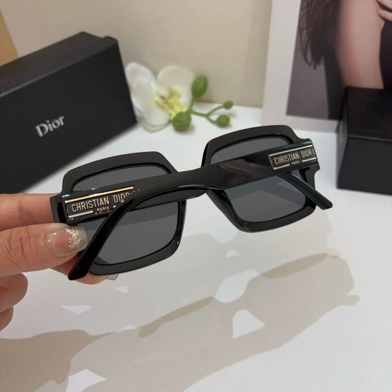 Christian Dior Sunglasses Vibrant 278731