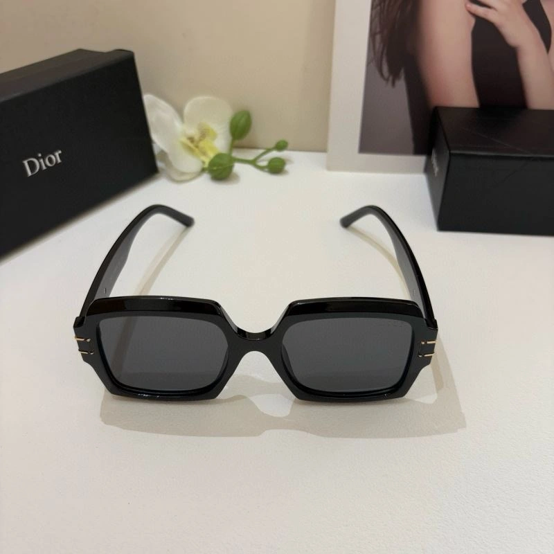 Christian Dior Sunglasses Vibrant 278731