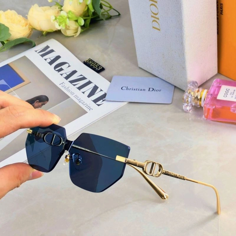 Youthful Christian Dior Sunglasses 278712