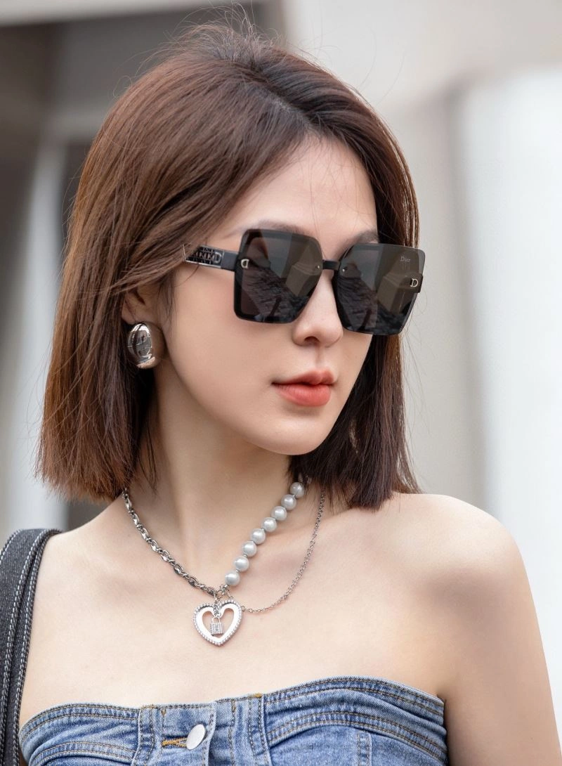 TechFriendly Christian Dior Sunglasses 278718