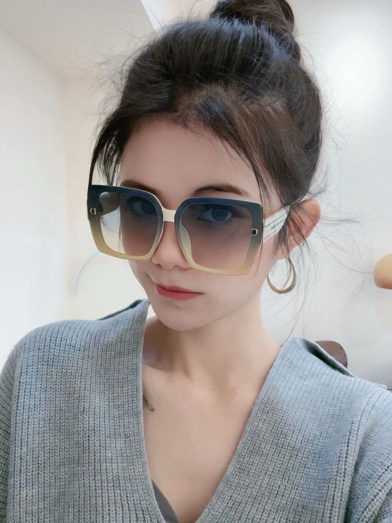 Minimalist Christian Dior Sunglasses 278721