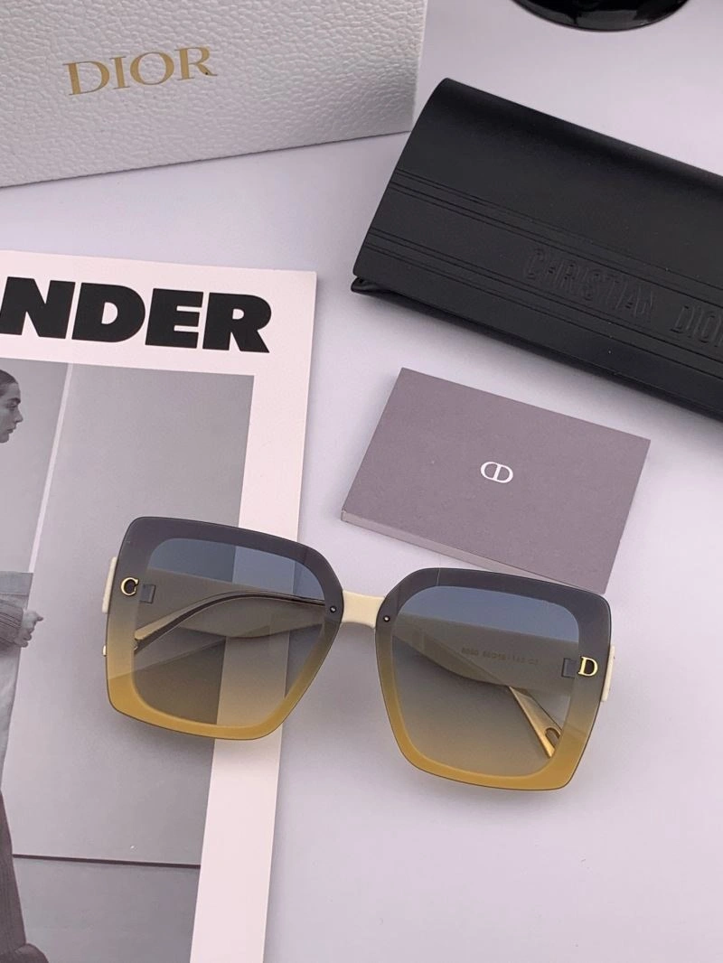 Minimalist Christian Dior Sunglasses 278721