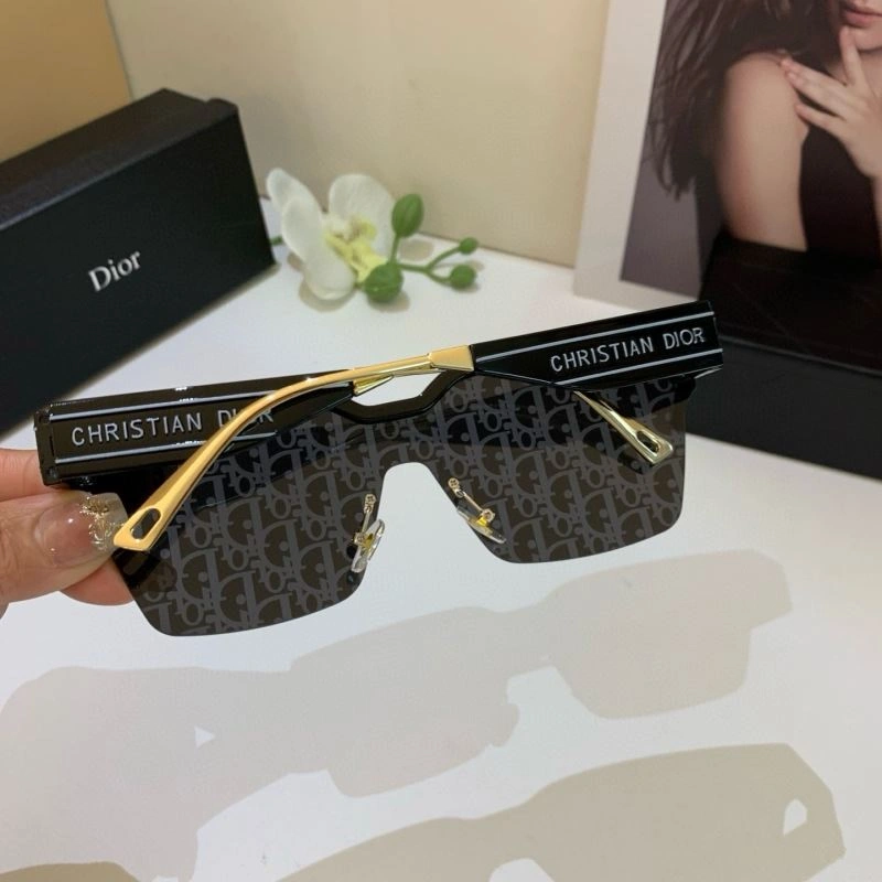 Christian Dior Sunglasses GoAnywhere 278706