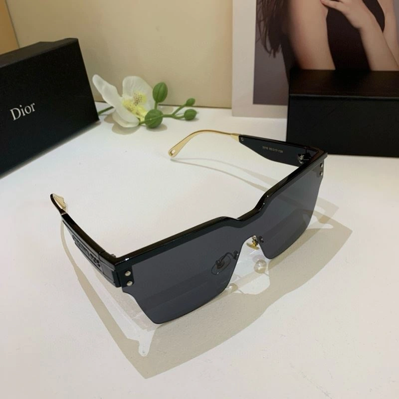 Vibrant Christian Dior Sunglasses 278709