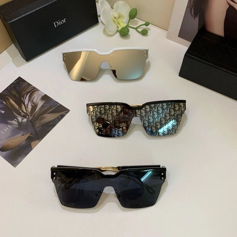 Vibrant Christian Dior Sunglasses 278709