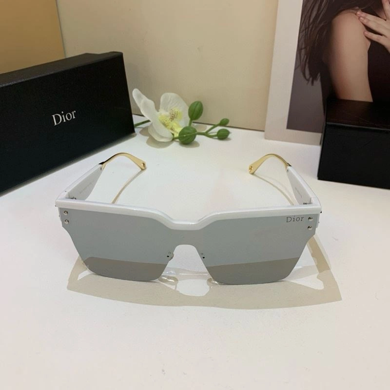 Christian Dior Sunglasses Durable 278707