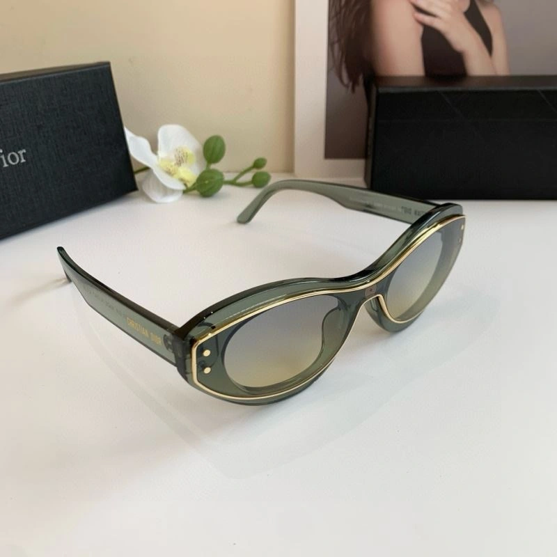 Christian Dior Sunglasses Casual 278714