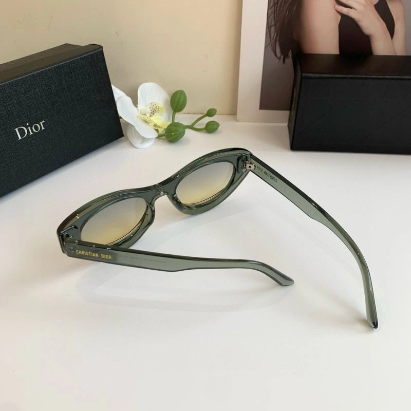 Christian Dior Sunglasses Casual 278714