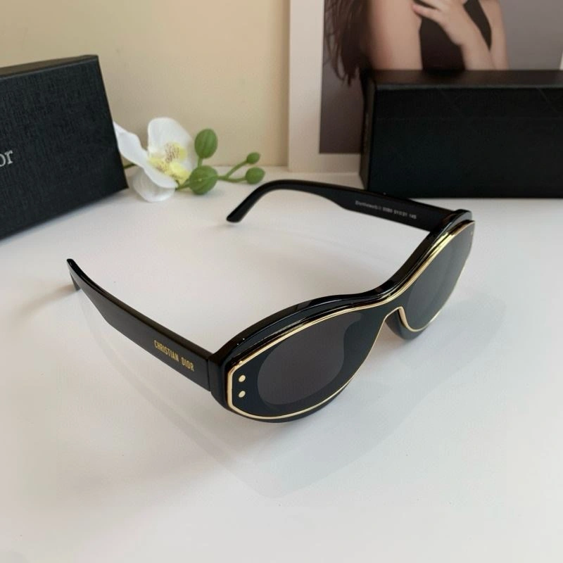 Christian Dior Sunglasses Durable 278699