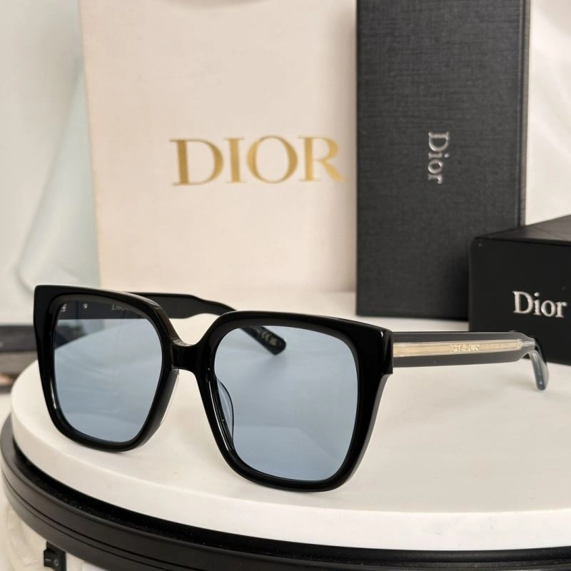 Christian Dior Sunglasses HighQuality 278717