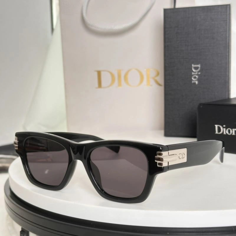 Christian Dior Sunglasses RelaxedFit 278729