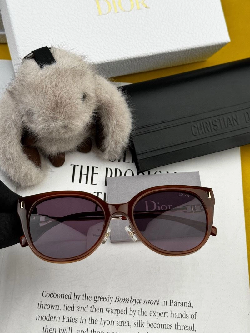 Stylish Christian Dior Sunglasses 278716