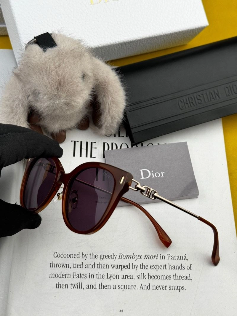 Stylish Christian Dior Sunglasses 278716
