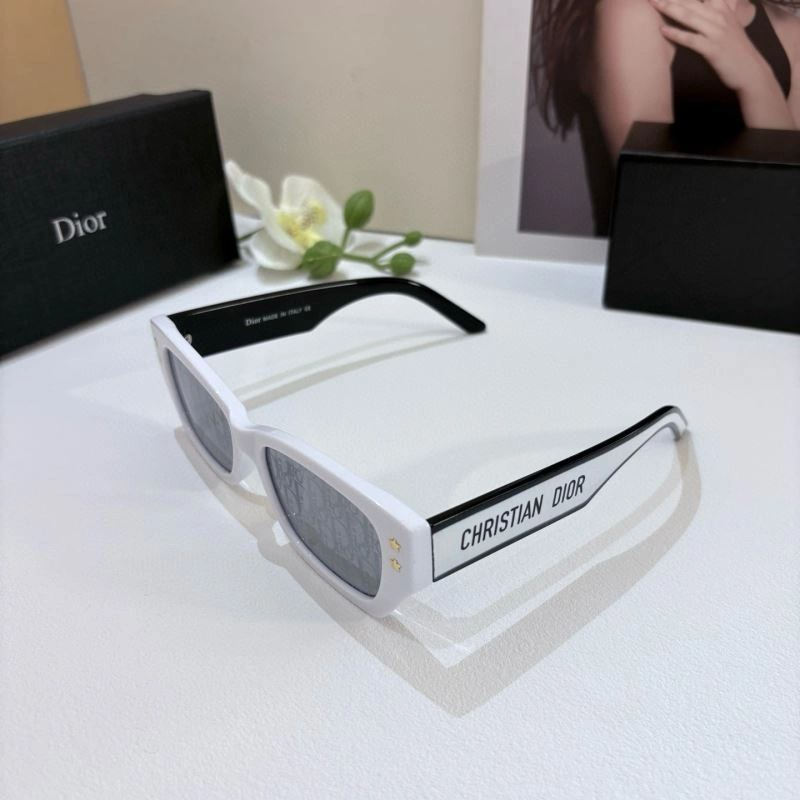 Christian Dior Sunglasses Compact 278694