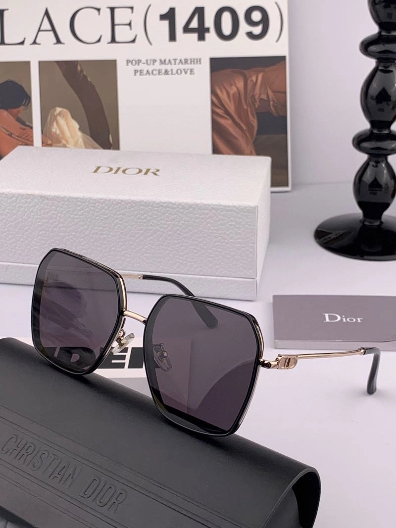Christian Dior Sunglasses EasyMatch 278692