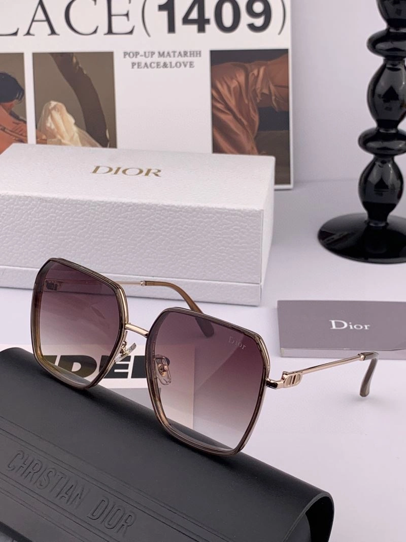 Christian Dior Sunglasses EasyMatch 278692