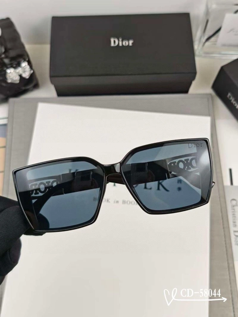 HighPerformance Christian Dior Sunglasses 278688
