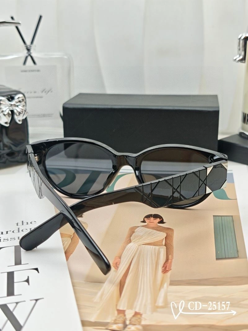 Christian Dior Sunglasses Unisex 278674