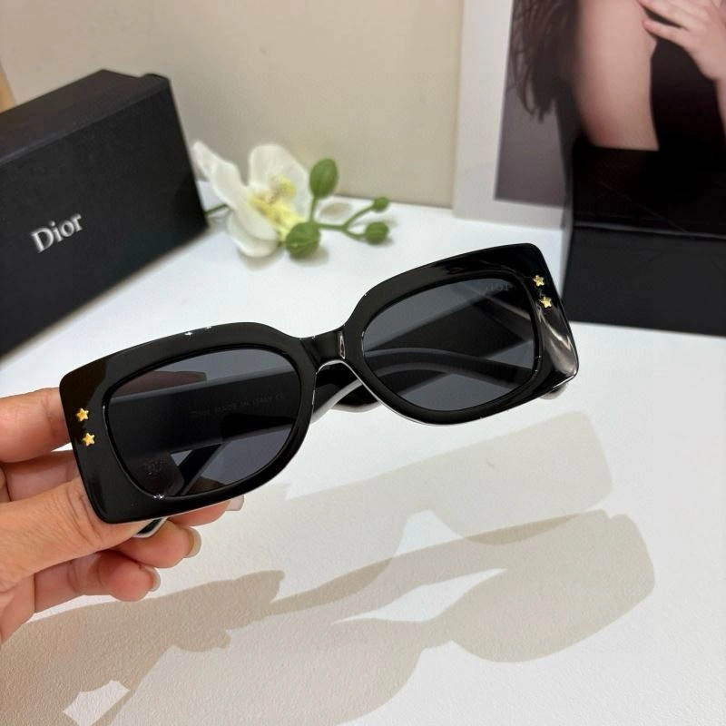 Christian Dior Sunglasses Functional 278664