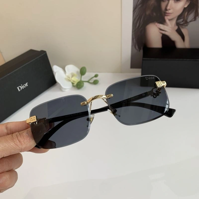 Christian Dior Sunglasses OnTrend 278671