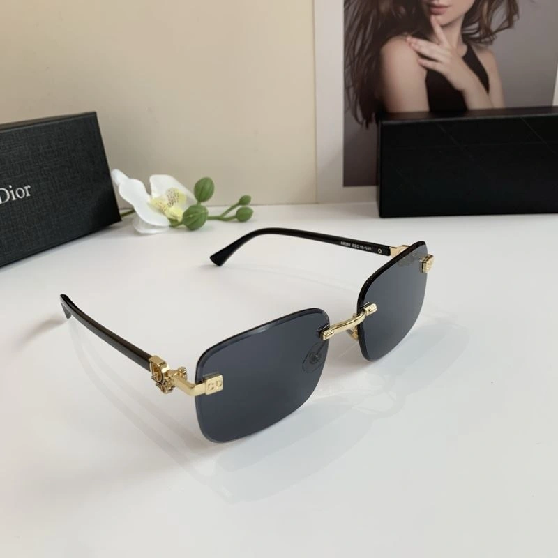 Christian Dior Sunglasses OnTrend 278671