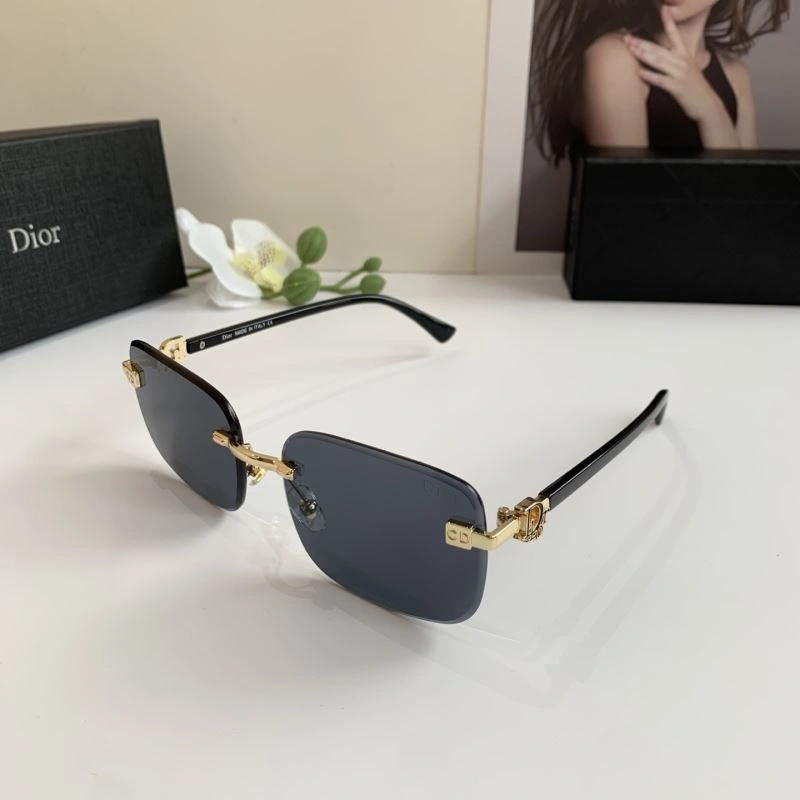 Christian Dior Sunglasses OnTrend 278671