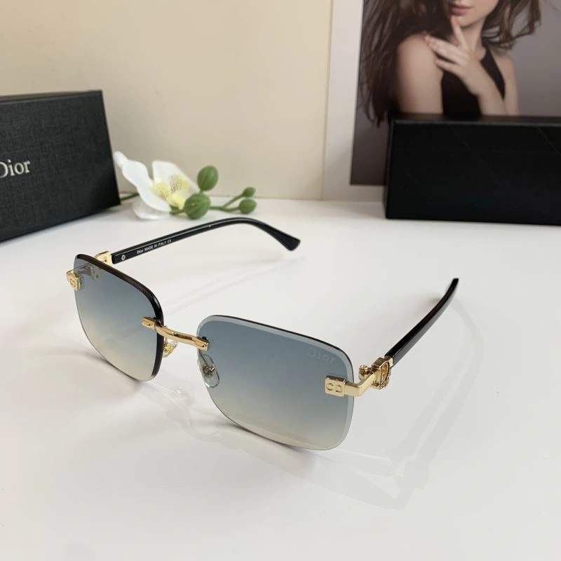 Christian Dior Sunglasses Functional 278676