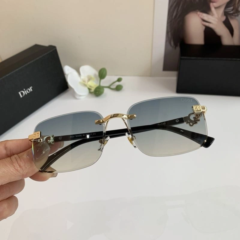 Christian Dior Sunglasses Functional 278676