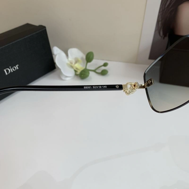 Christian Dior Sunglasses Functional 278676