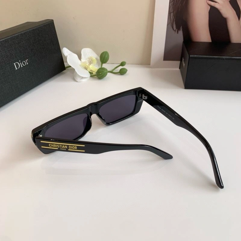 ZipUp Christian Dior Sunglasses 278666
