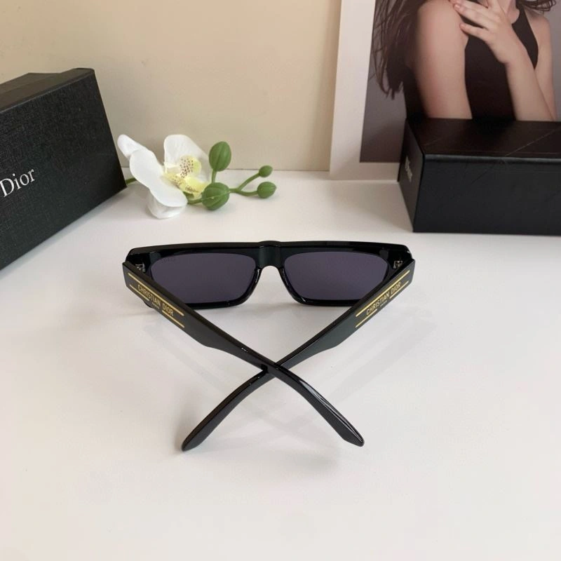 ZipUp Christian Dior Sunglasses 278666