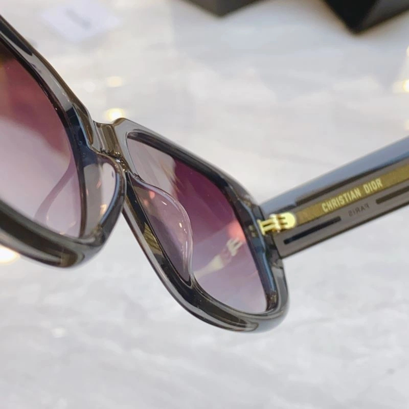Christian Dior Sunglasses Snug 278682