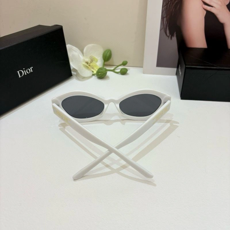 Christian Dior Sunglasses Chic 278663