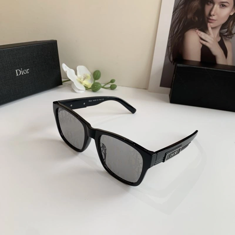 RelaxedFit Christian Dior Sunglasses 278649