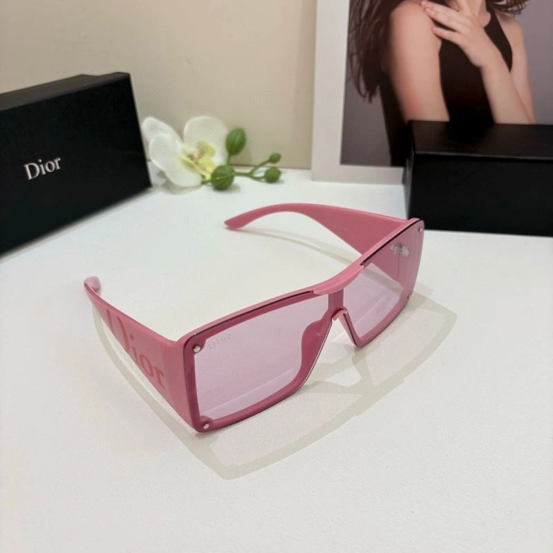 Sustainable Christian Dior Sunglasses 278648