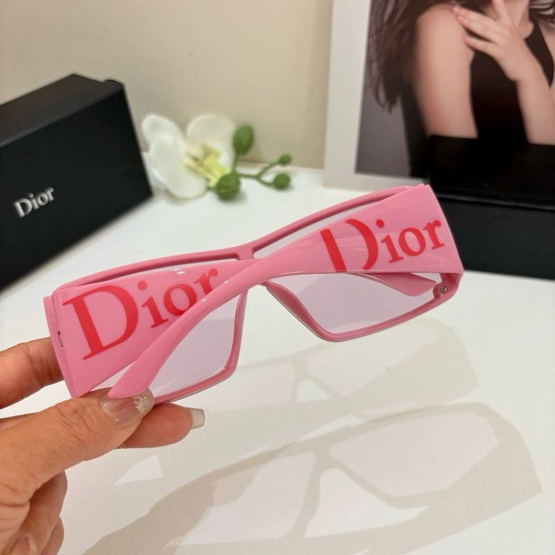 Sustainable Christian Dior Sunglasses 278648